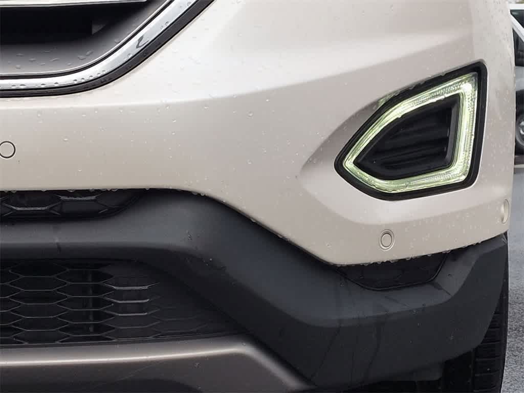 Thumbnail: 2016 Ford Edge - 11