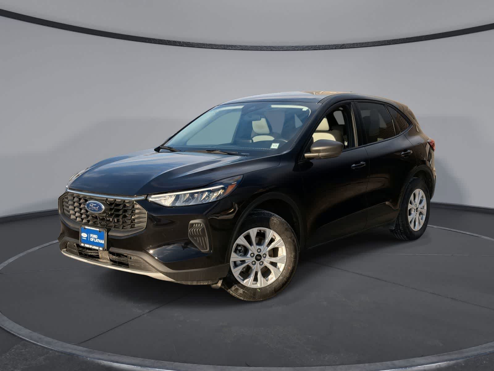 Thumbnail: 2025 Ford Escape - 1