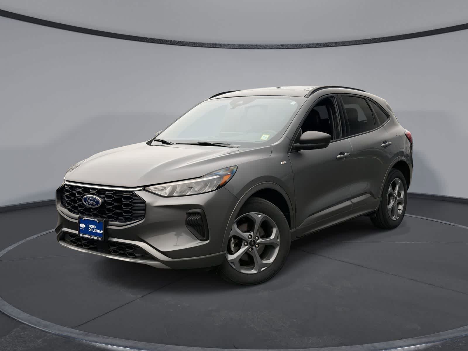 Thumbnail: 2023 Ford Escape - 1