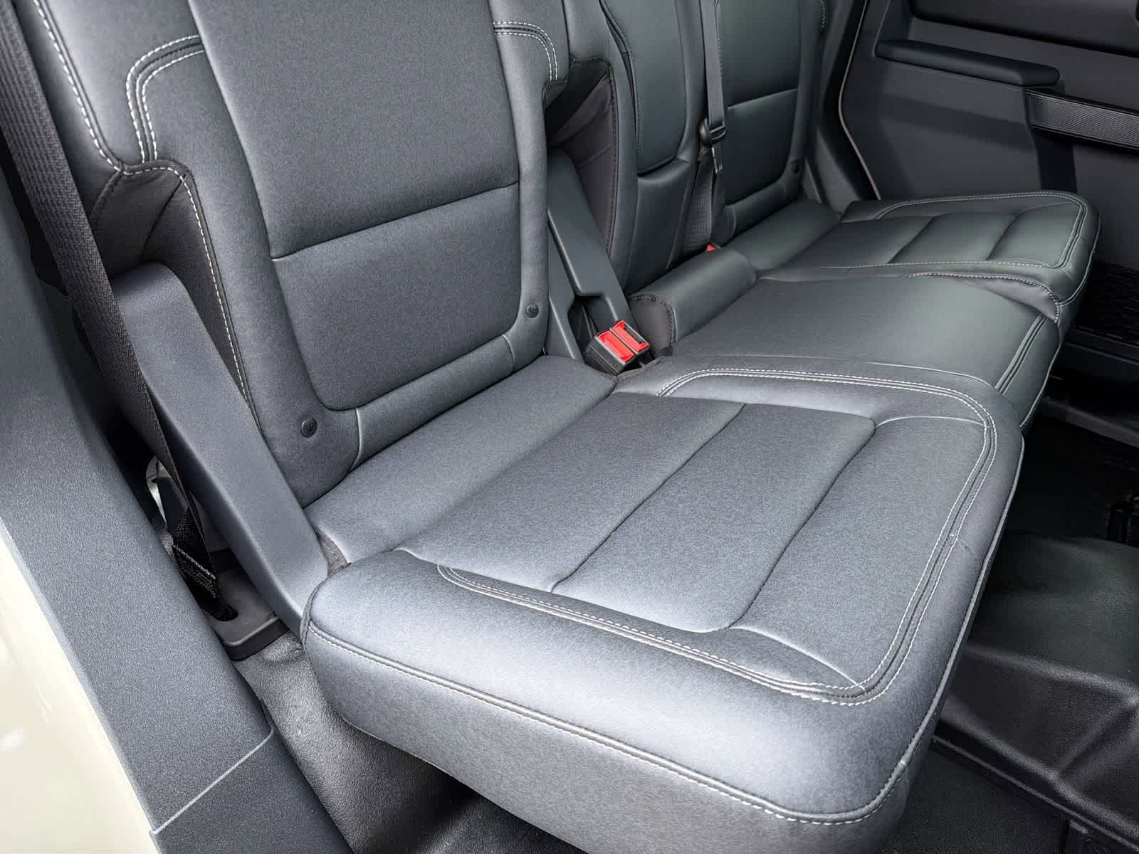 Thumbnail: 2025 Ford Bronco - 22