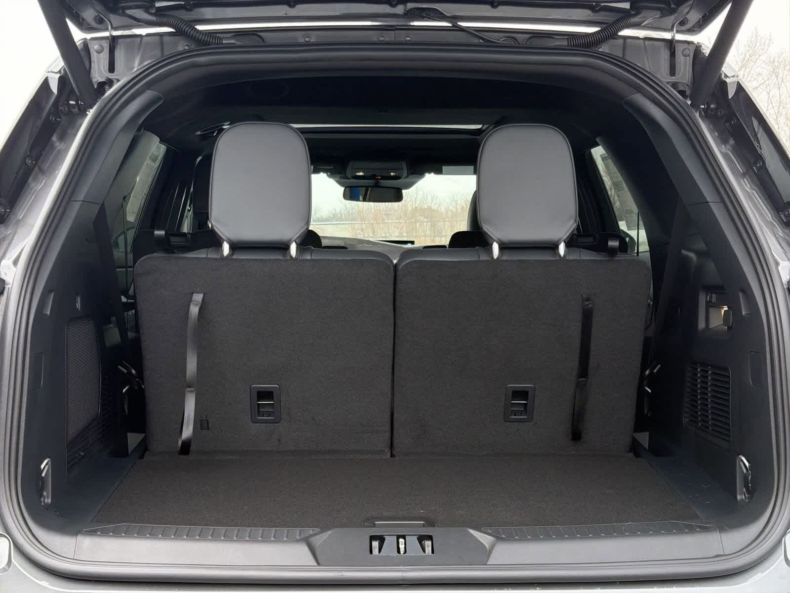 Thumbnail: 2026 Ford Explorer - 37