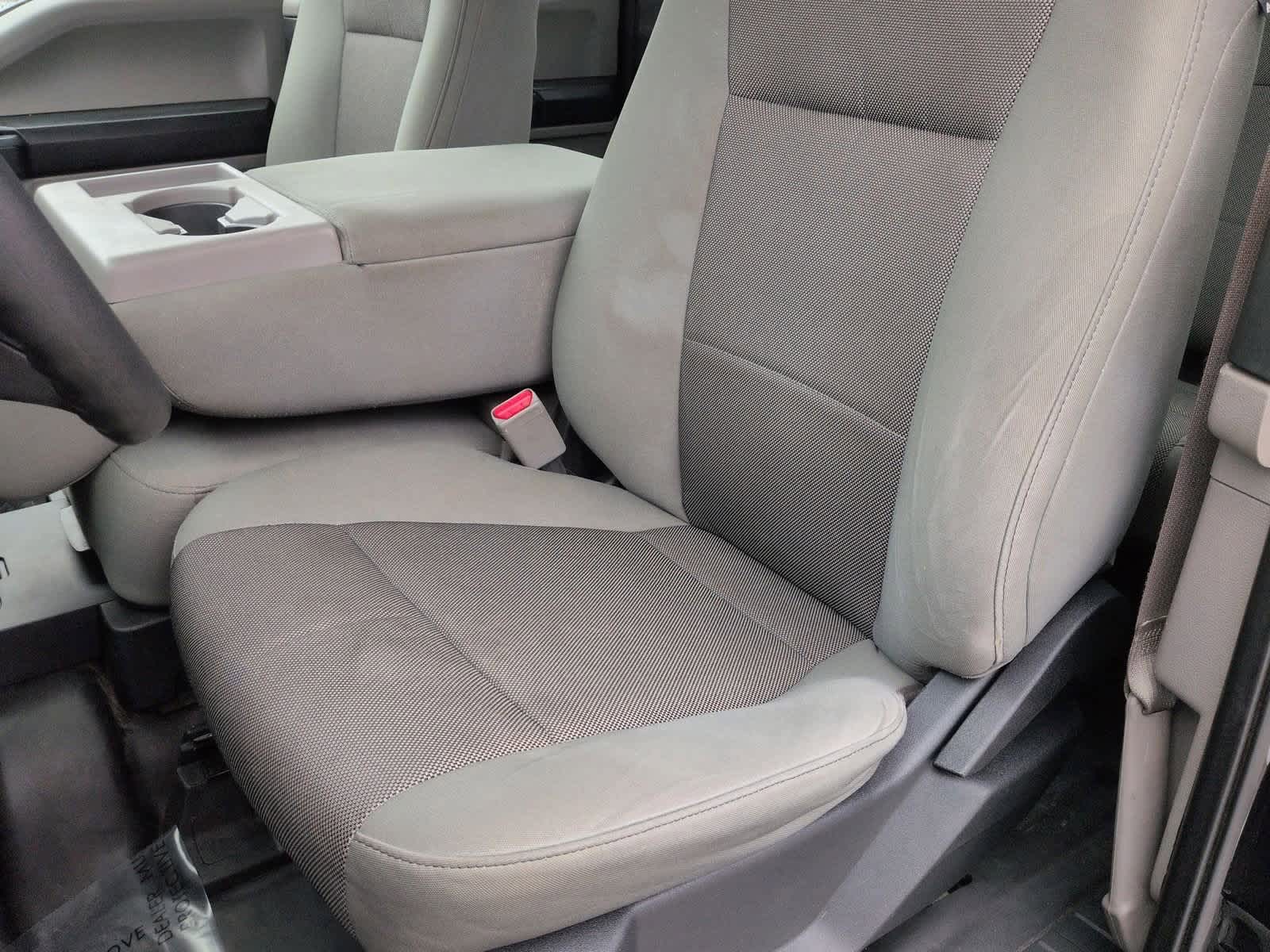 Thumbnail: 2016 Ford F-150 - 17