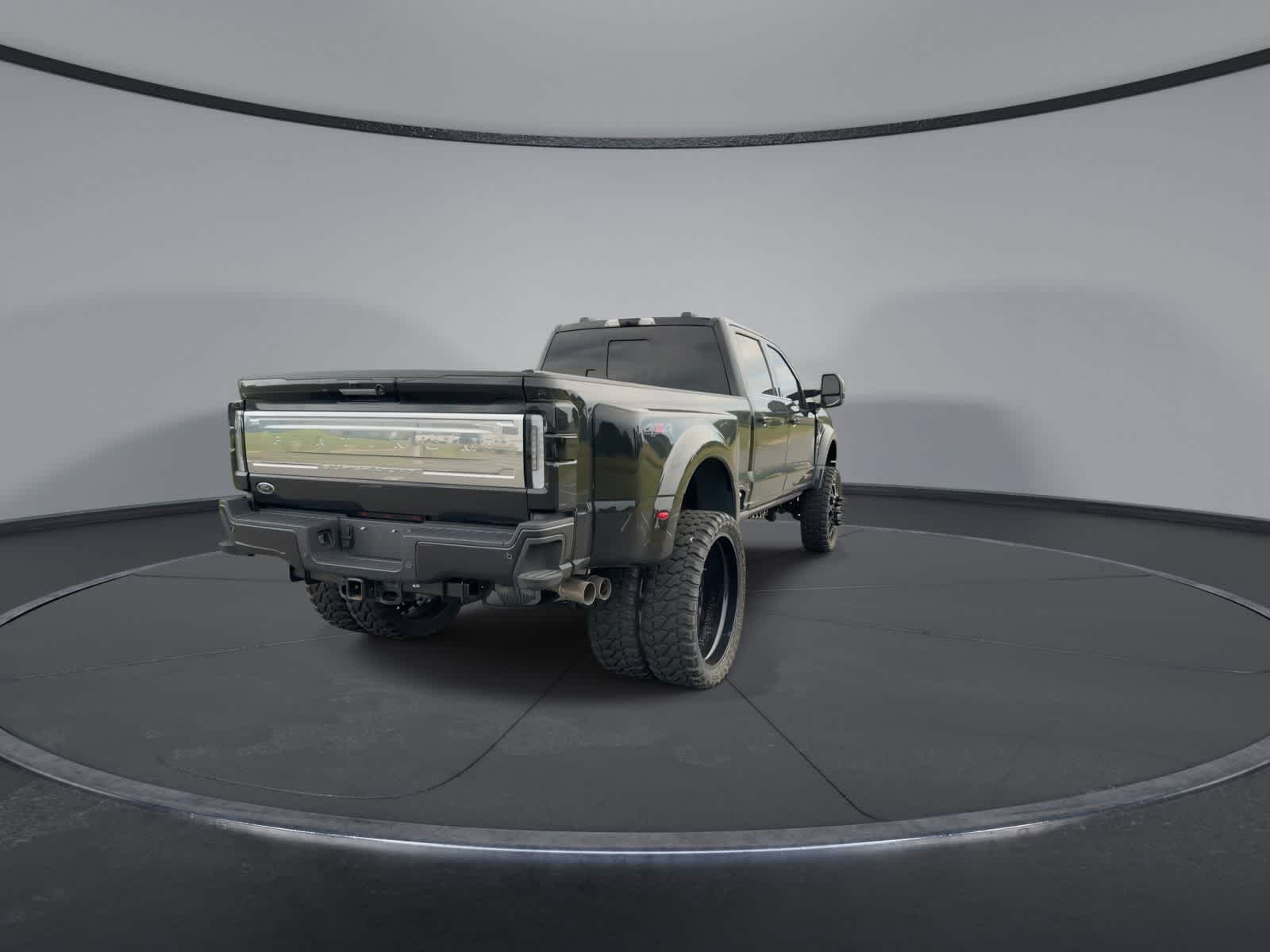 Thumbnail: 2023 Ford F-450 - 8
