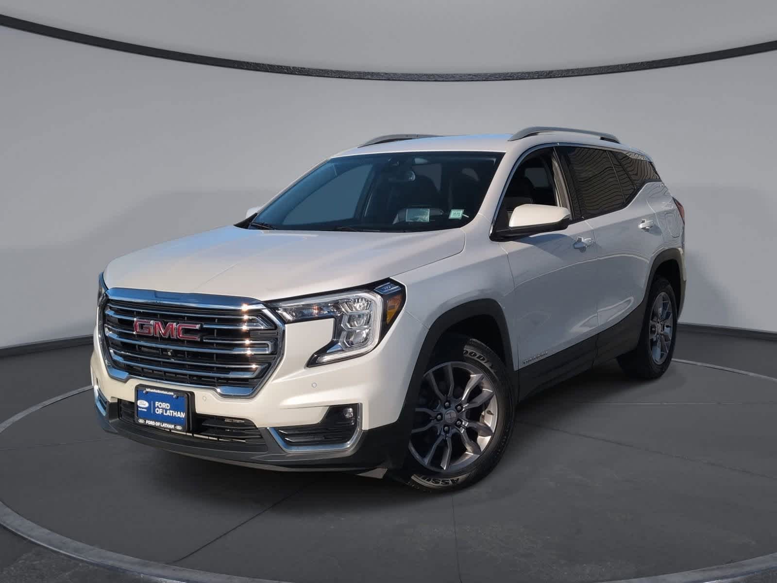 Thumbnail: 2022 GMC Terrain - 1