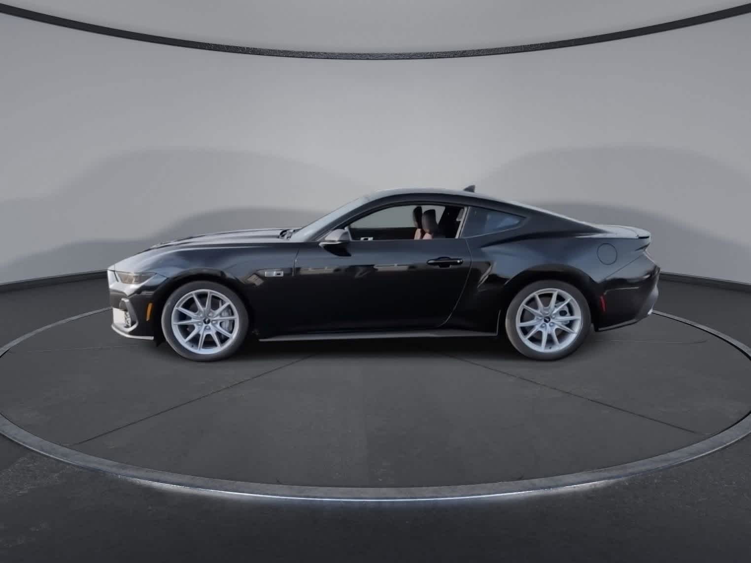 Thumbnail: 2026 Ford Mustang - 4