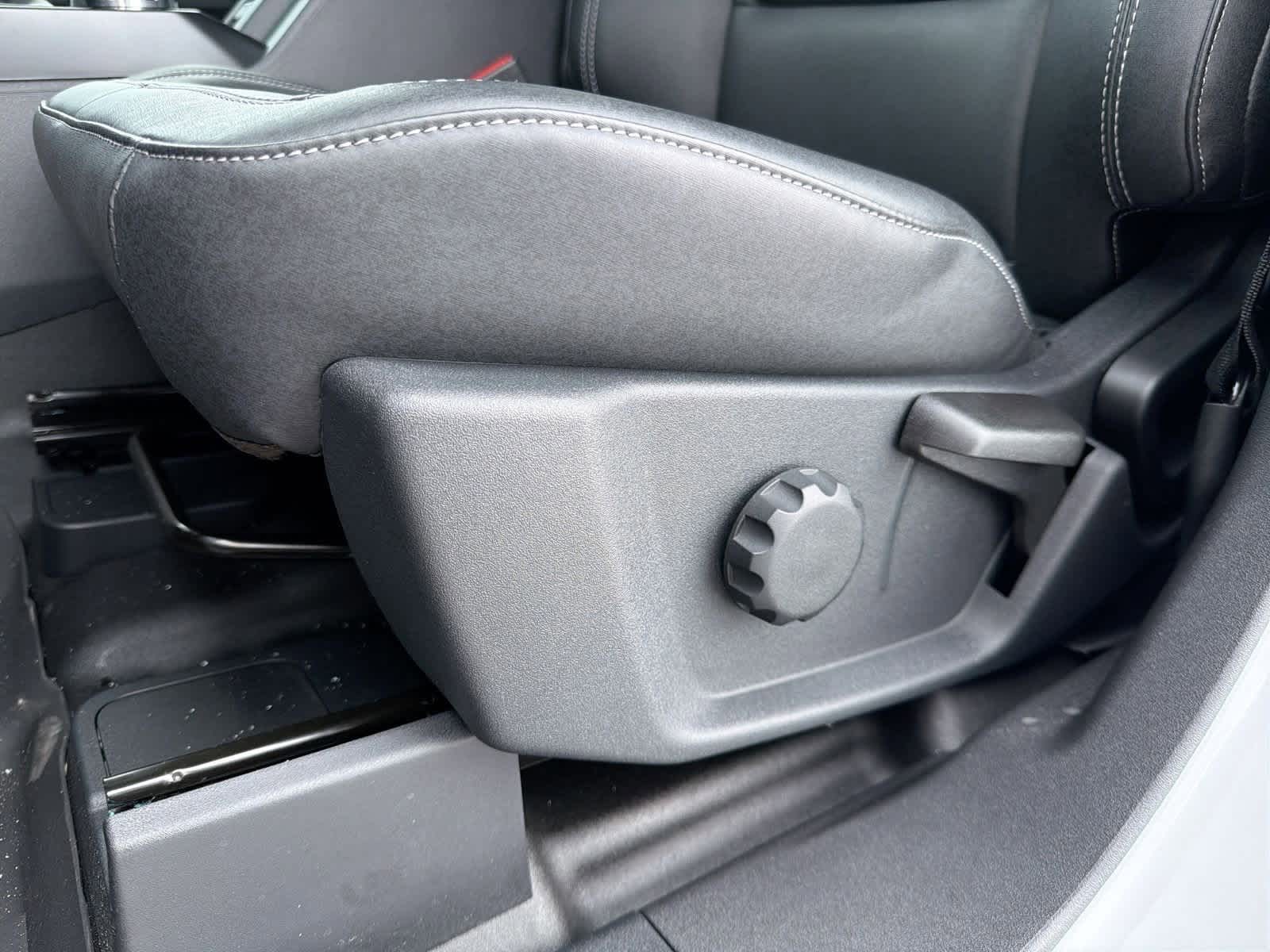 Thumbnail: 2025 Ford Bronco - 18