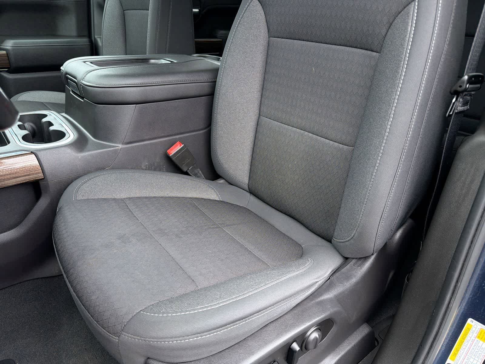 Thumbnail: 2021 Chevrolet Silverado 1500 - 17