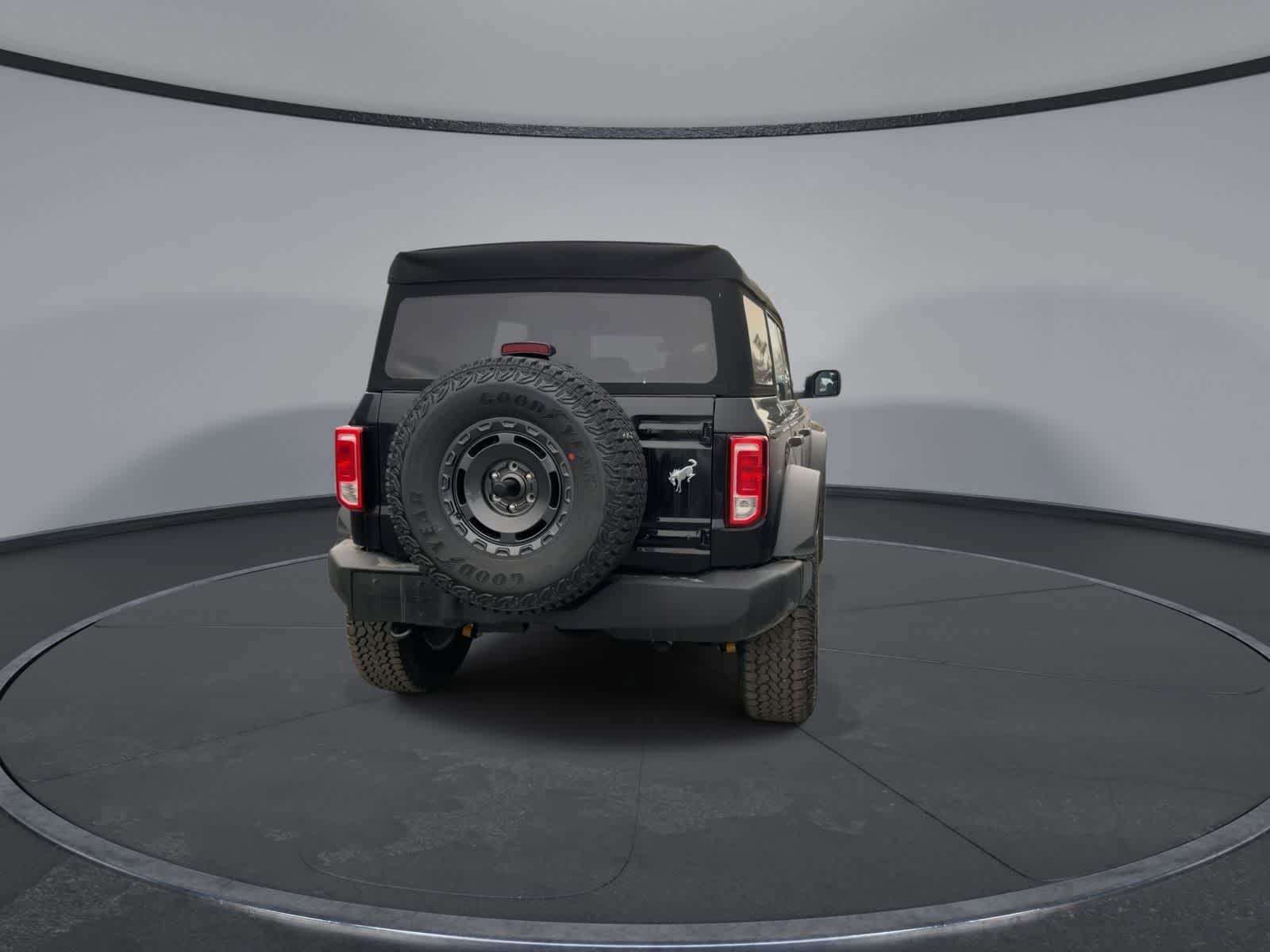 Thumbnail: 2025 Ford Bronco - 7