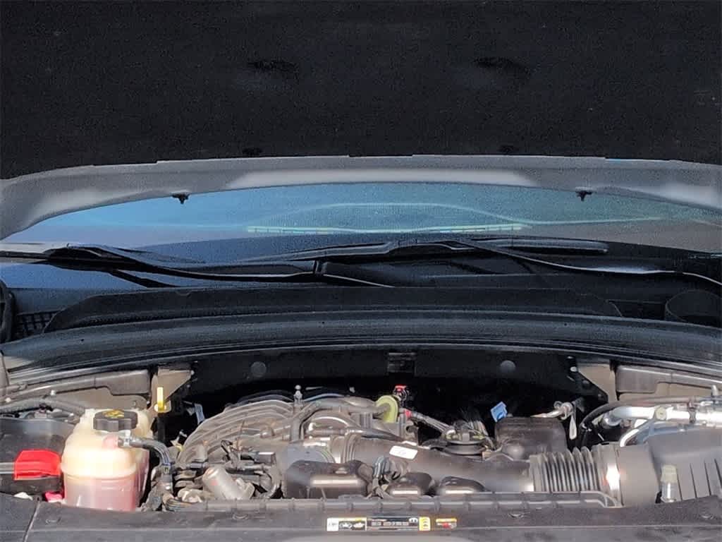 Thumbnail: 2022 Jeep Grand Cherokee - 15