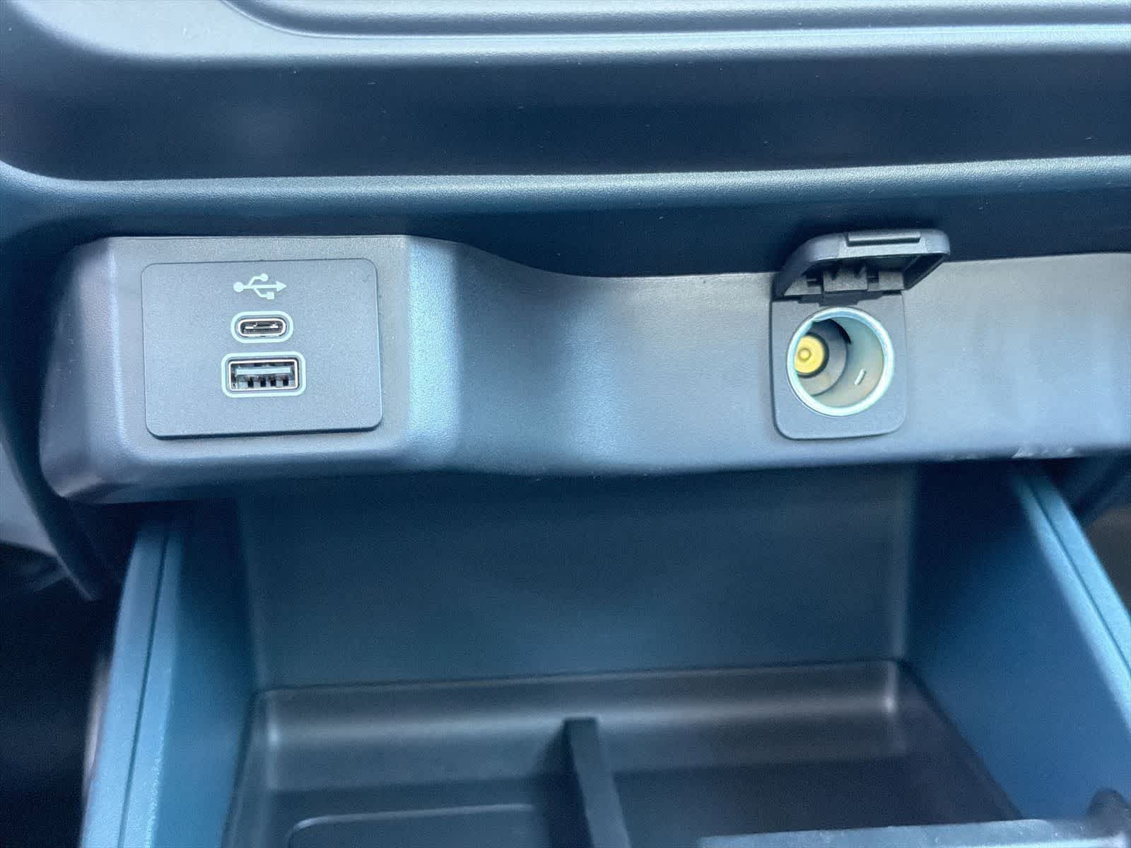 Thumbnail: 2026 Ford Maverick - 31