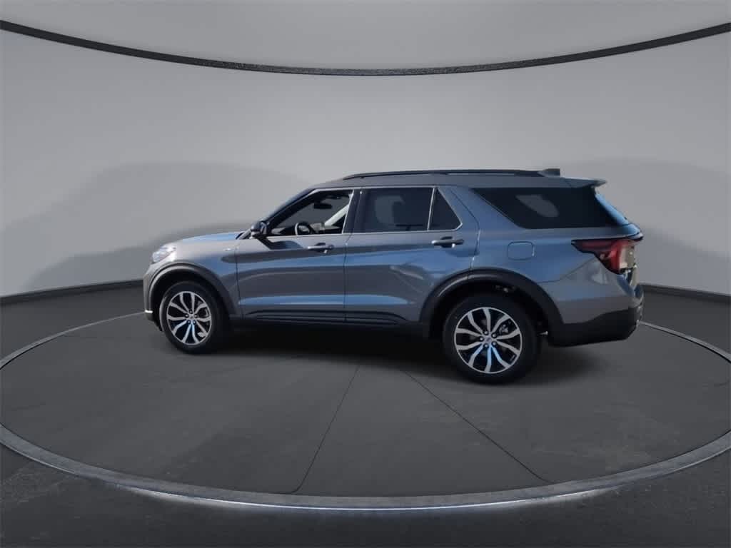 Thumbnail: 2026 Ford Explorer - 6