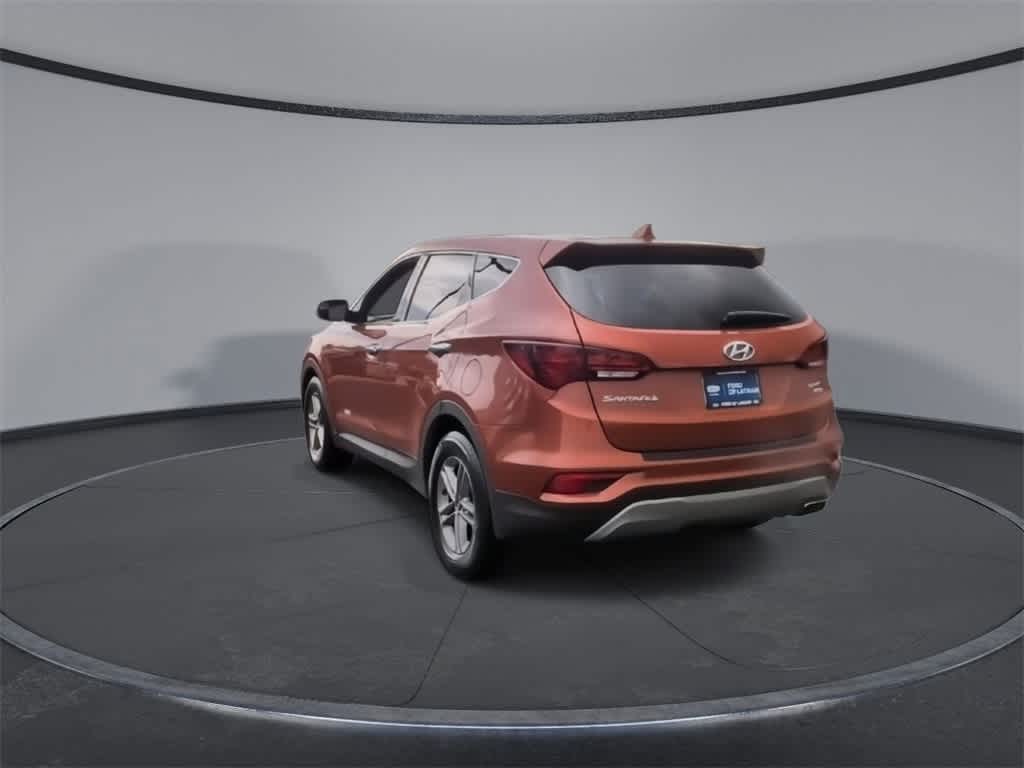 Thumbnail: 2017 Hyundai Santa Fe - 7