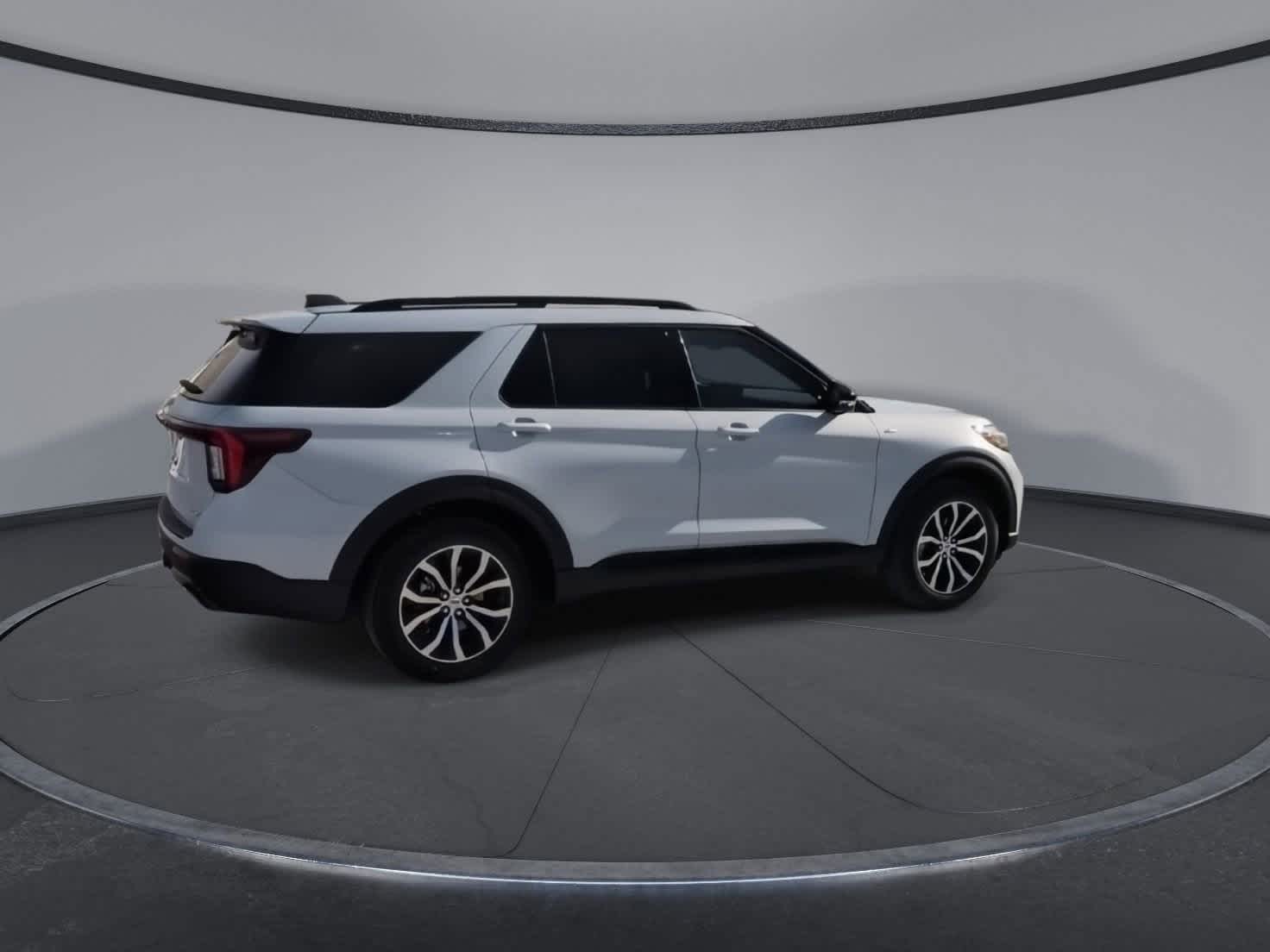 Thumbnail: 2026 Ford Explorer - 9