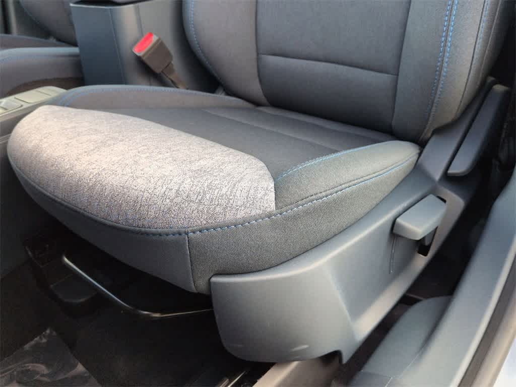 Thumbnail: 2025 Ford Maverick - 18