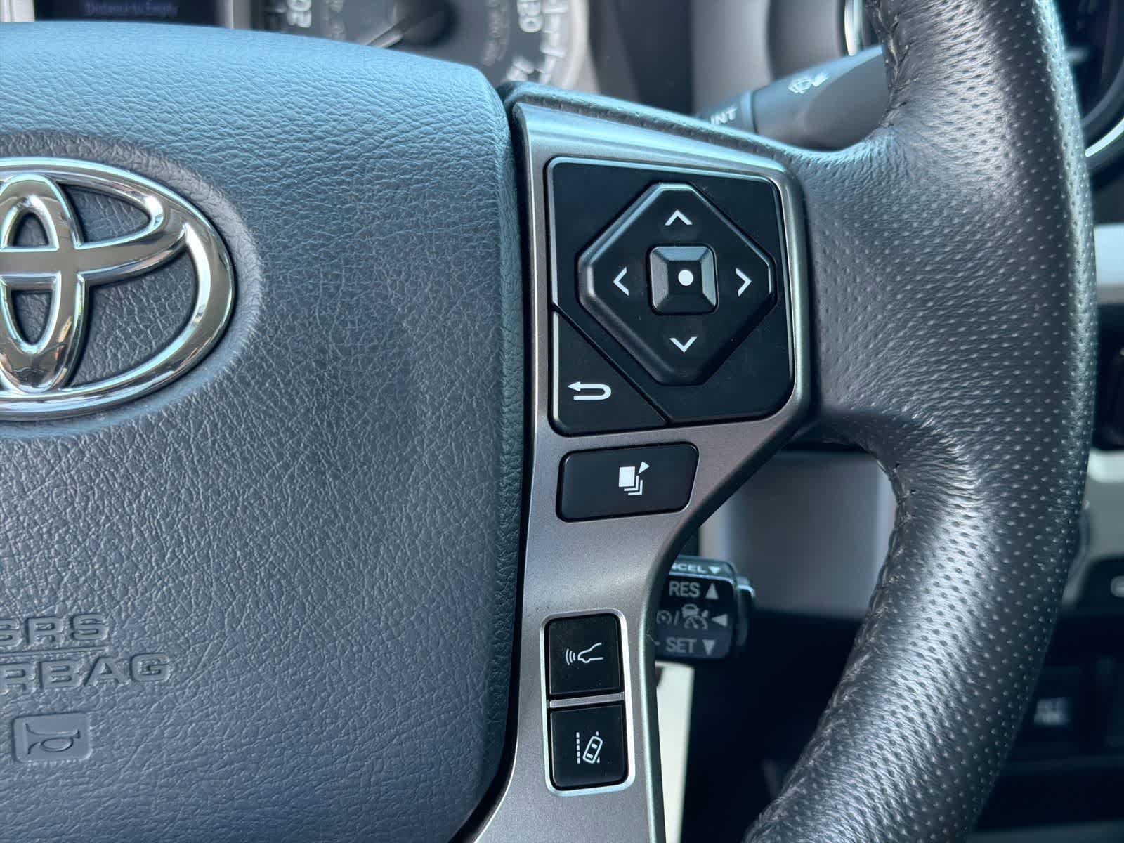 Thumbnail: 2018 Toyota Tacoma - 25