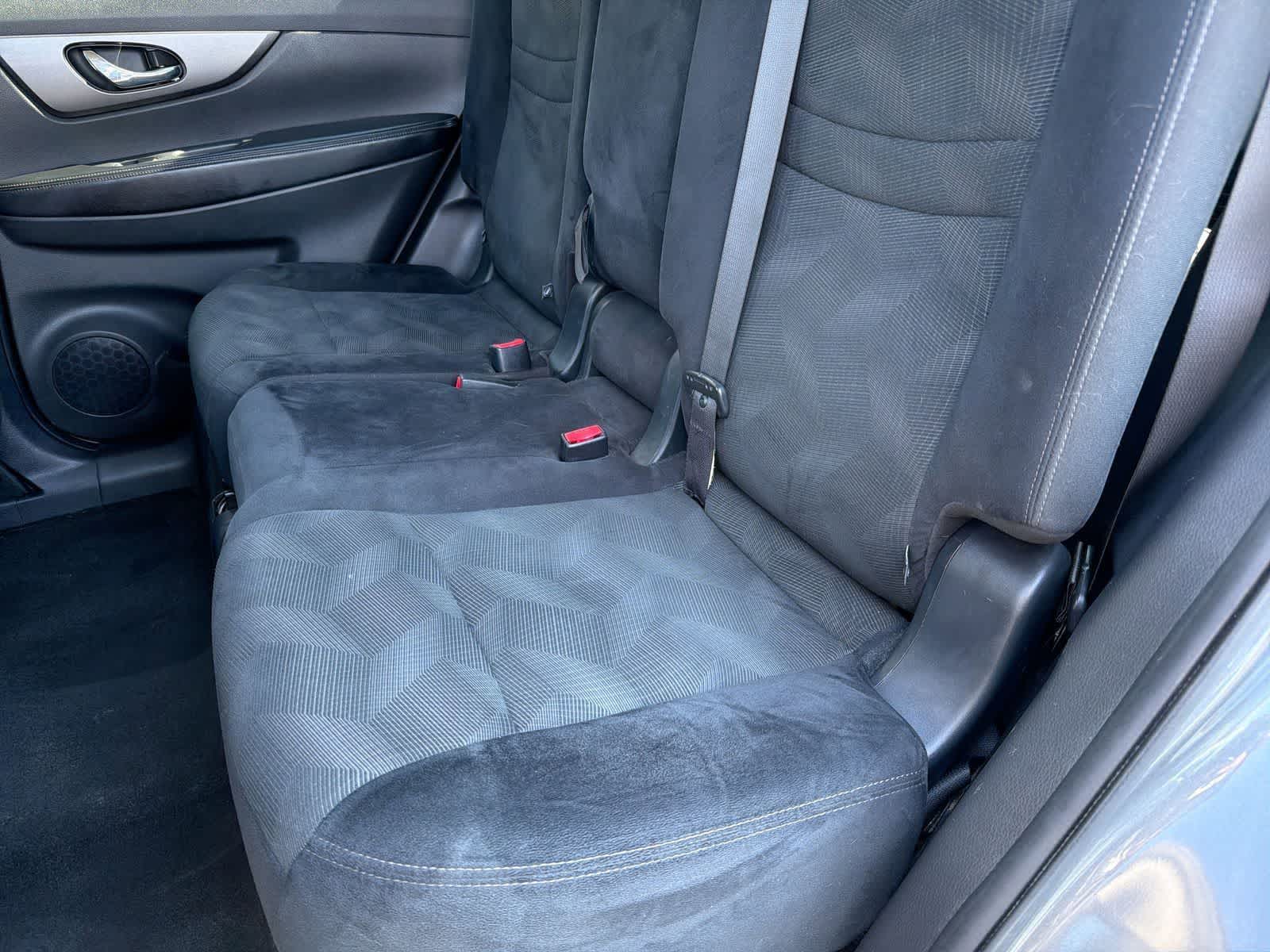 Thumbnail: 2016 Nissan Rogue - 20