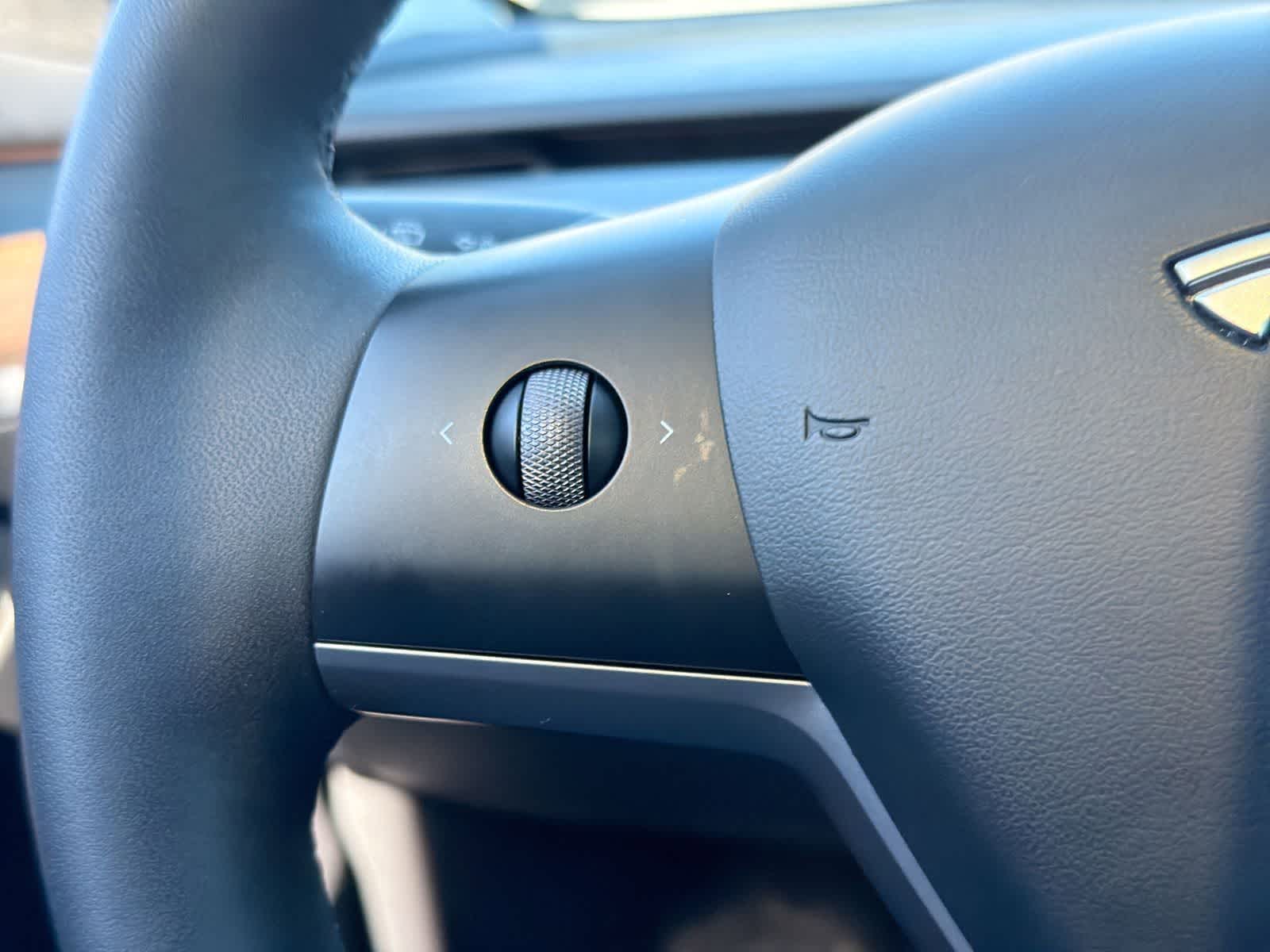 Thumbnail: 2022 Tesla Model 3 - 25