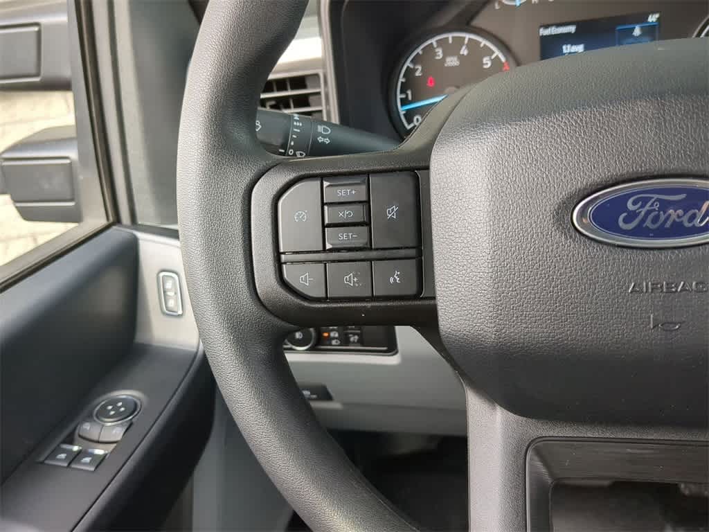 Thumbnail: 2025 Ford F-250 - 21