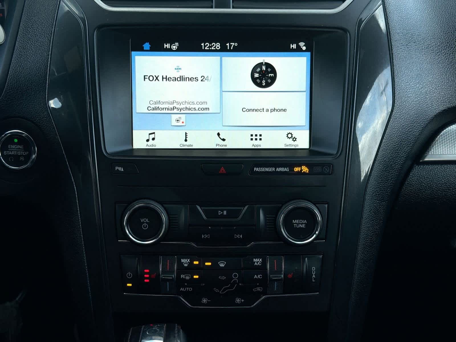 Thumbnail: 2018 Ford Explorer - 28