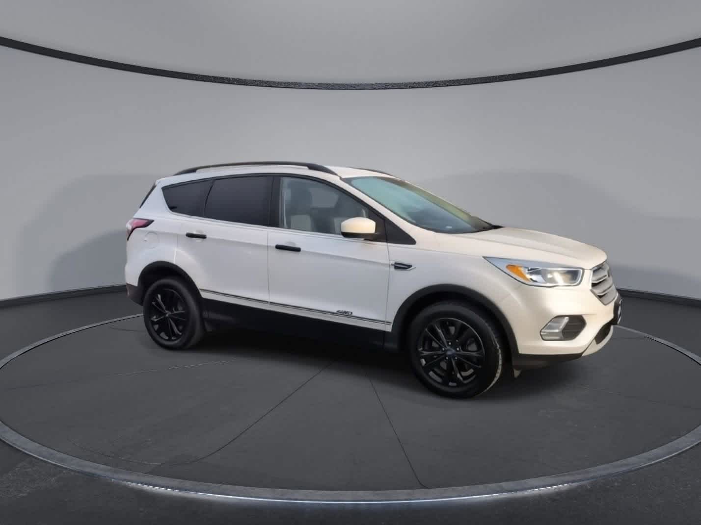 Thumbnail: 2018 Ford Escape - 2