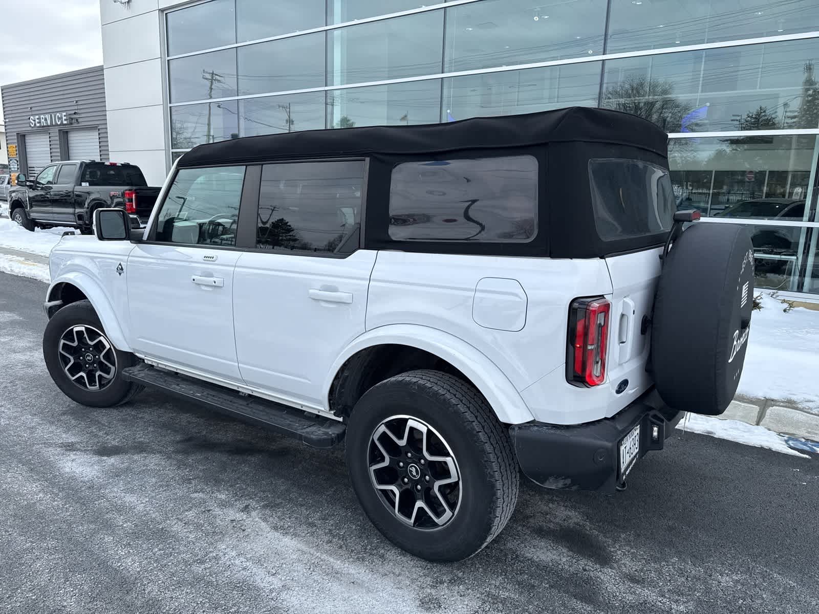 Thumbnail: 2023 Ford Bronco - 2