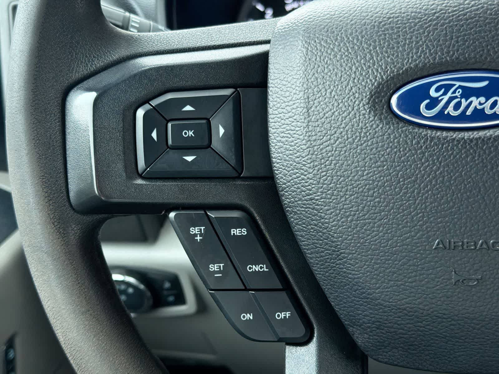 Thumbnail: 2020 Ford F-350 - 23