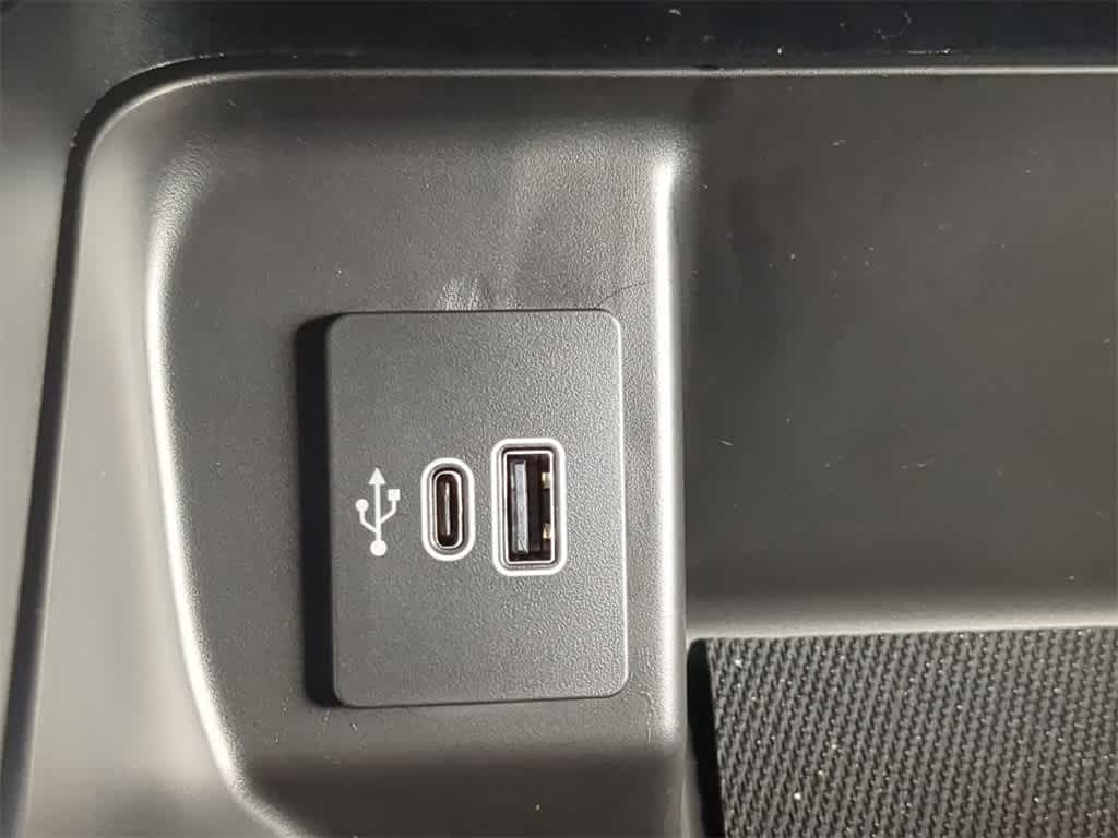 Thumbnail: 2025 Ford F-150 - 31