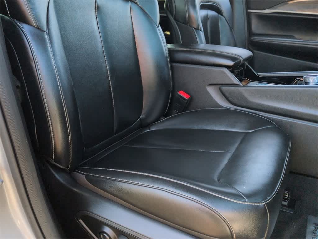 Thumbnail: 2022 Jeep Grand Cherokee - 22