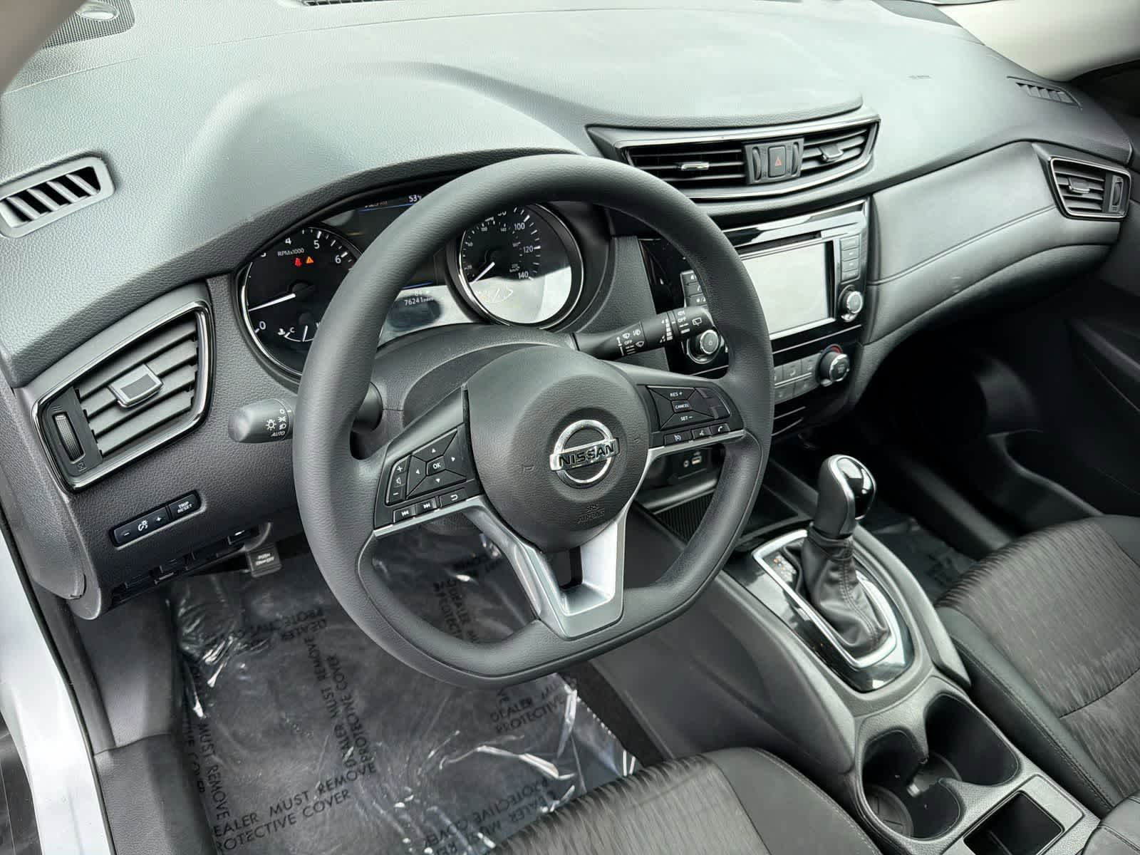 Thumbnail: 2019 Nissan Rogue - 10
