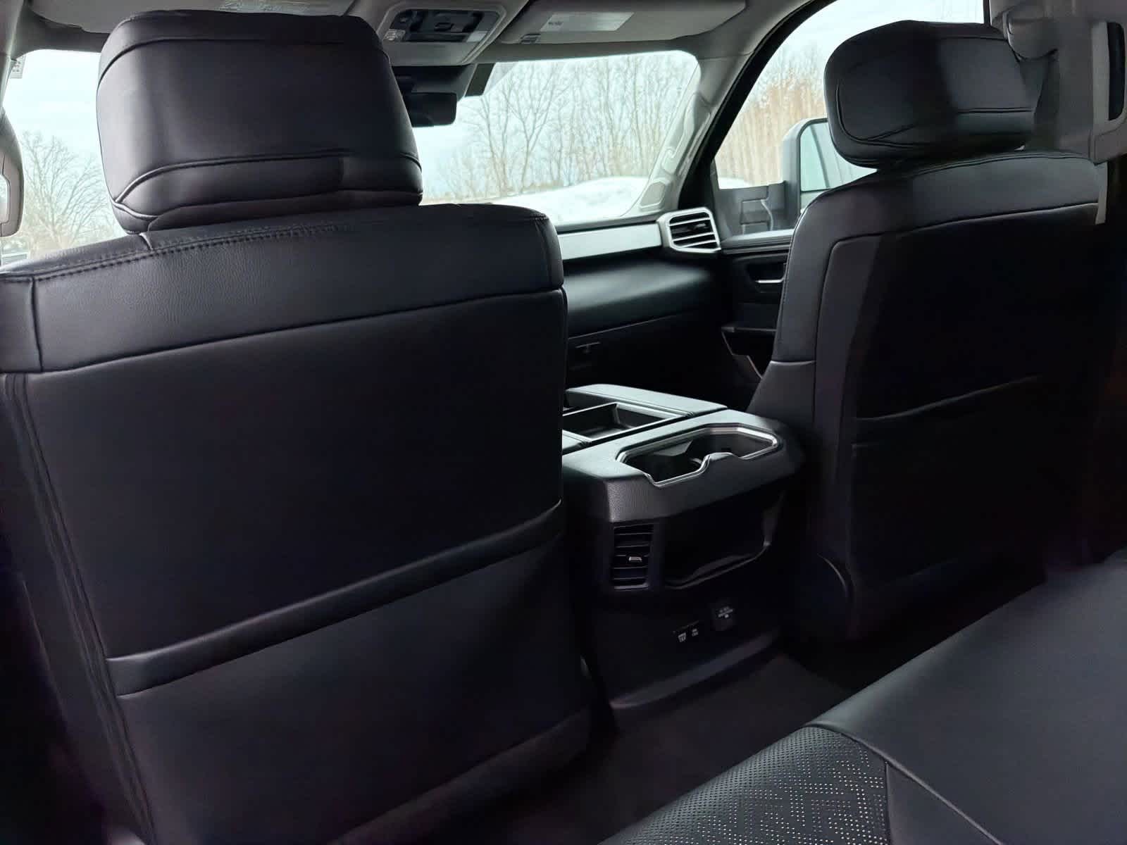 Thumbnail: 2022 Toyota Tundra - 19