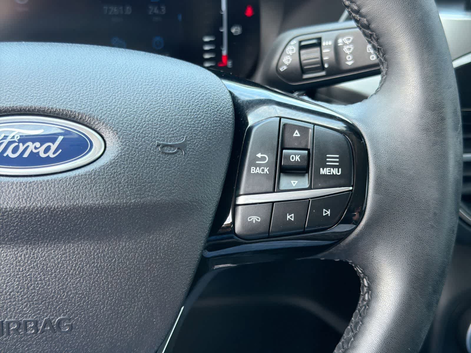 Thumbnail: 2023 Ford Escape - 25