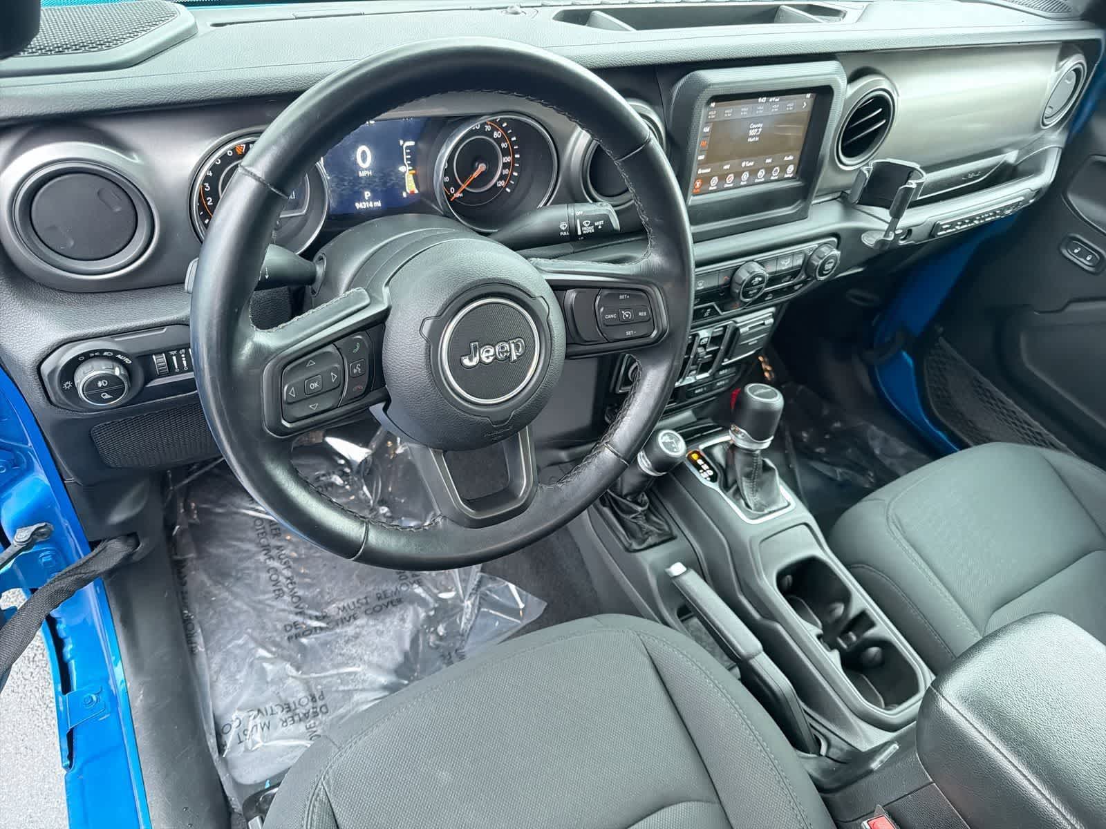 Thumbnail: 2021 Jeep Gladiator - 10