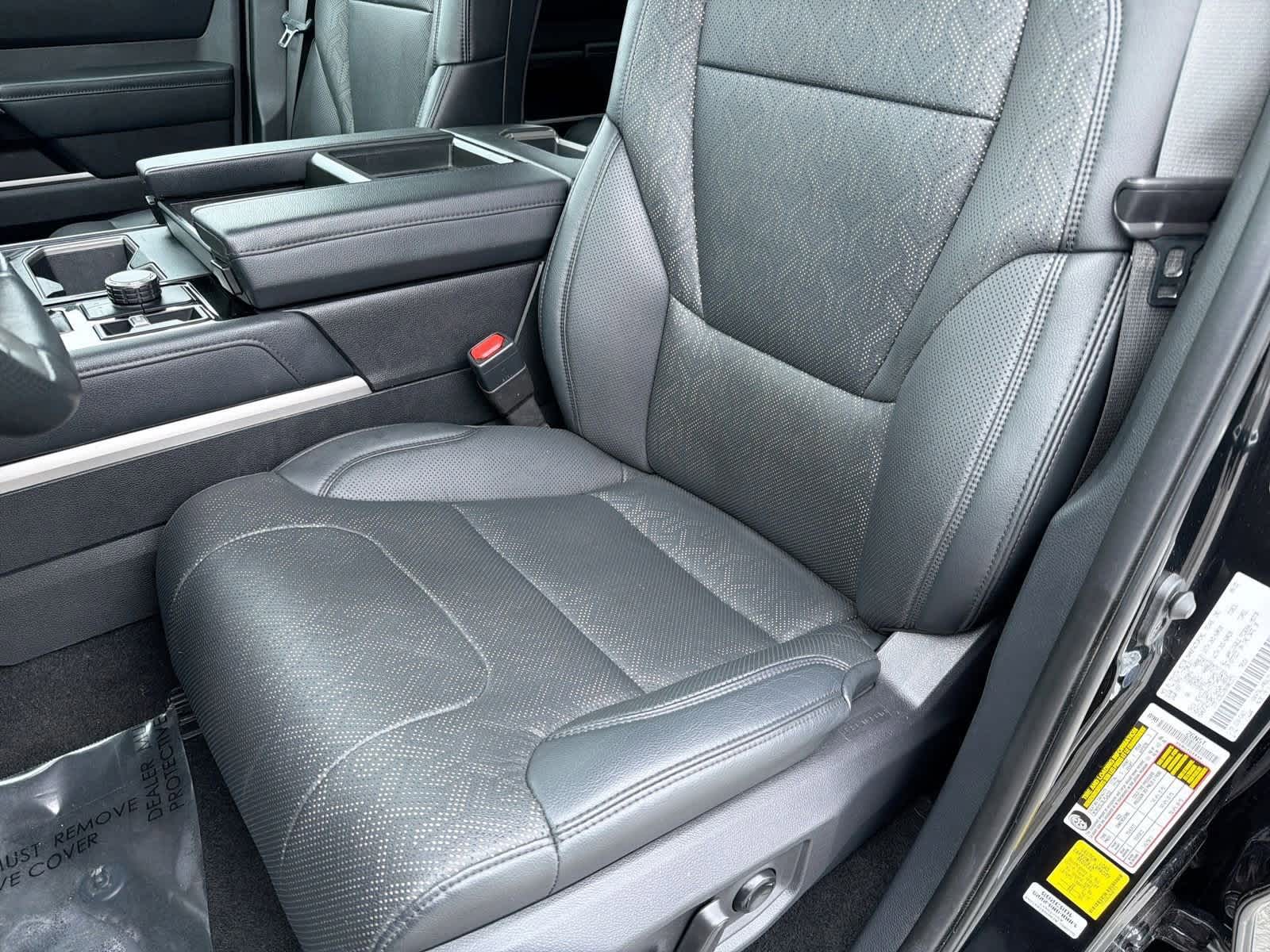 Thumbnail: 2022 Toyota Tundra - 17