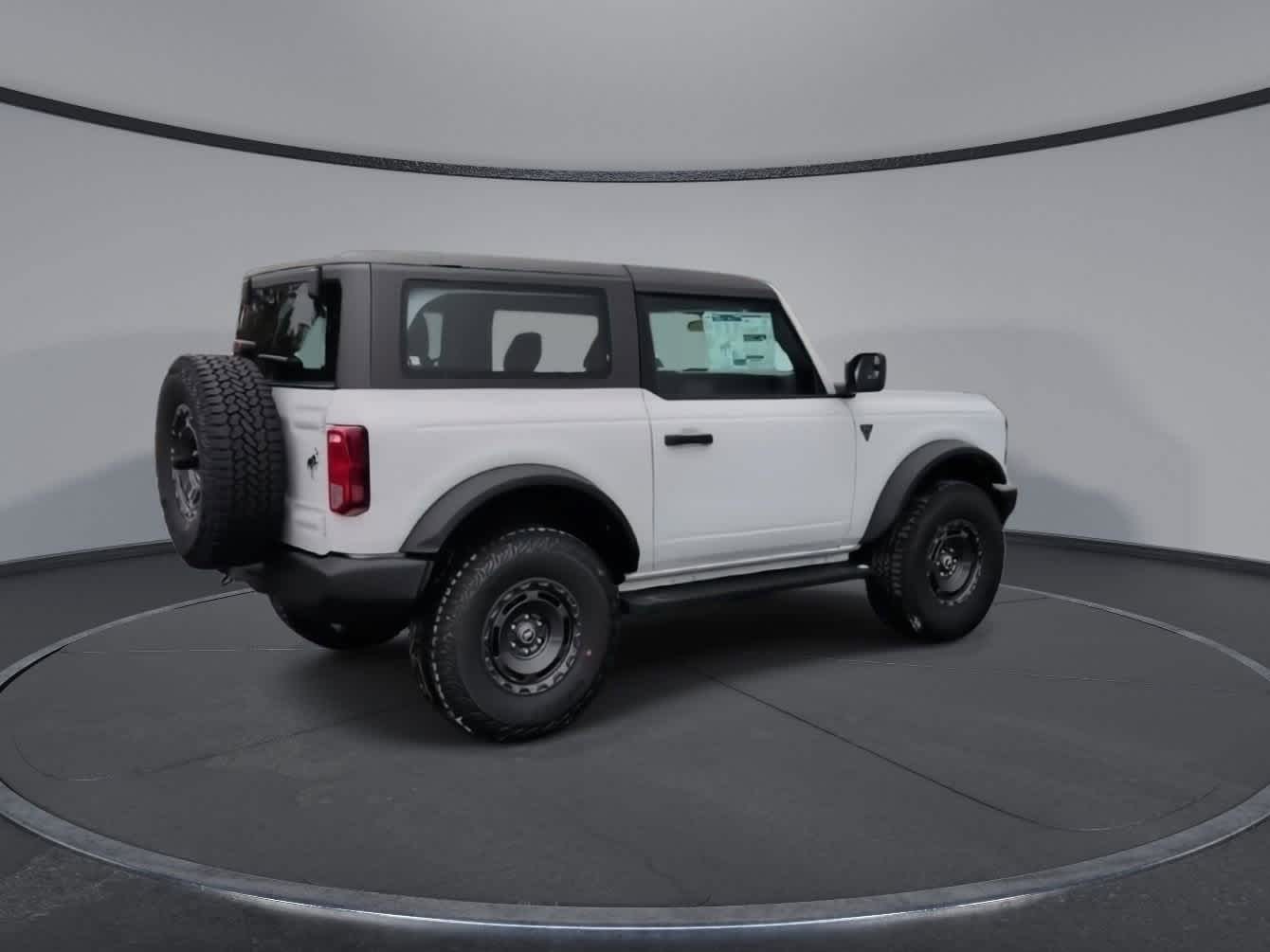 Thumbnail: 2025 Ford Bronco - 8