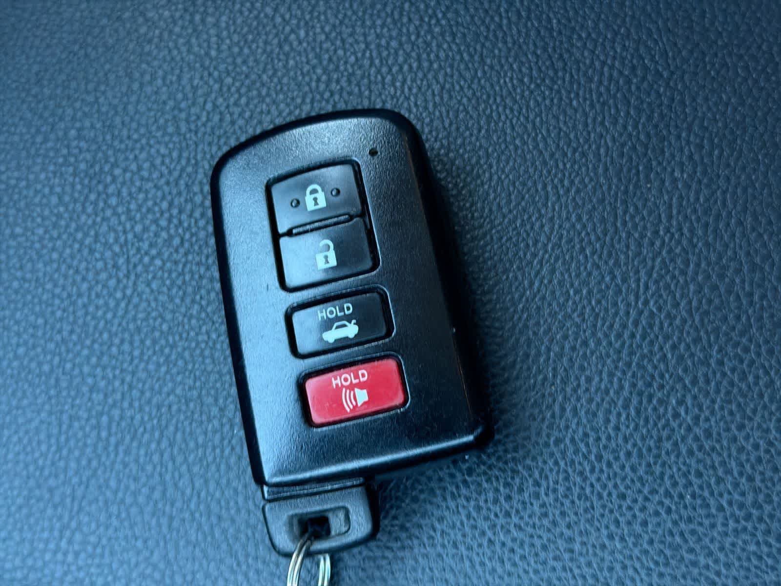 Thumbnail: 2019 Toyota Corolla - 36