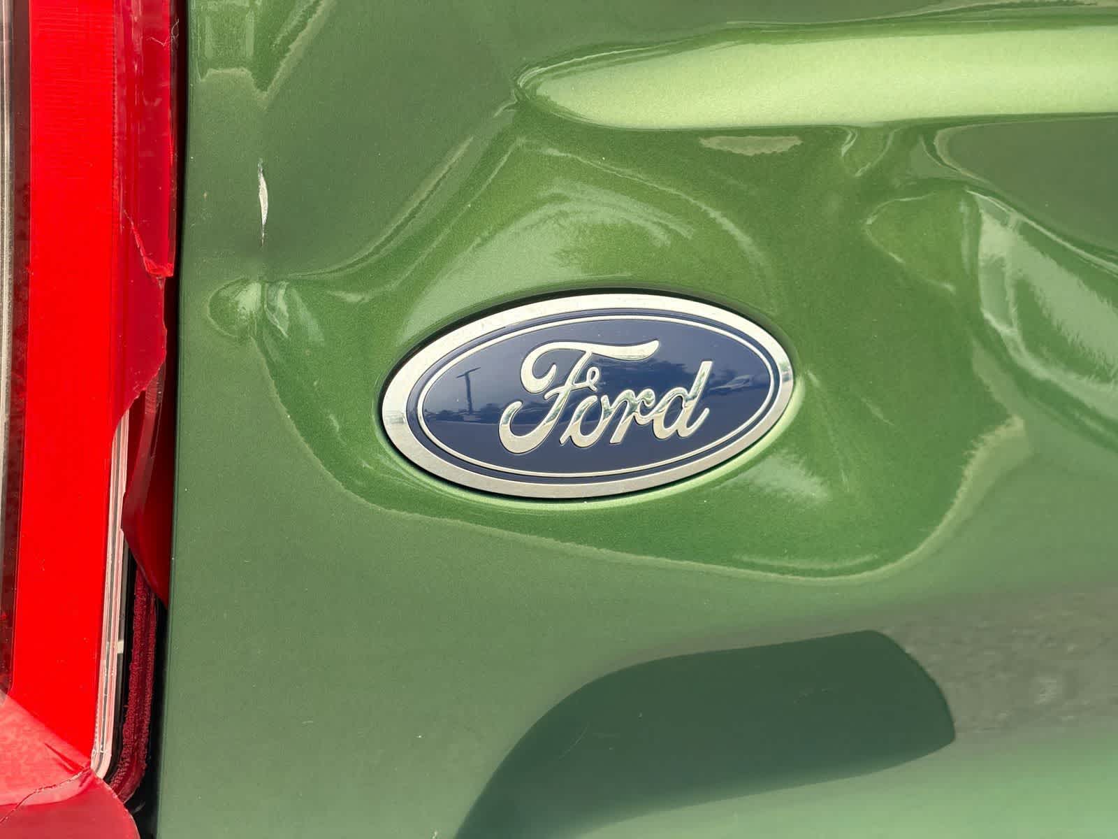 Thumbnail: 2023 Ford Bronco Sport - 12