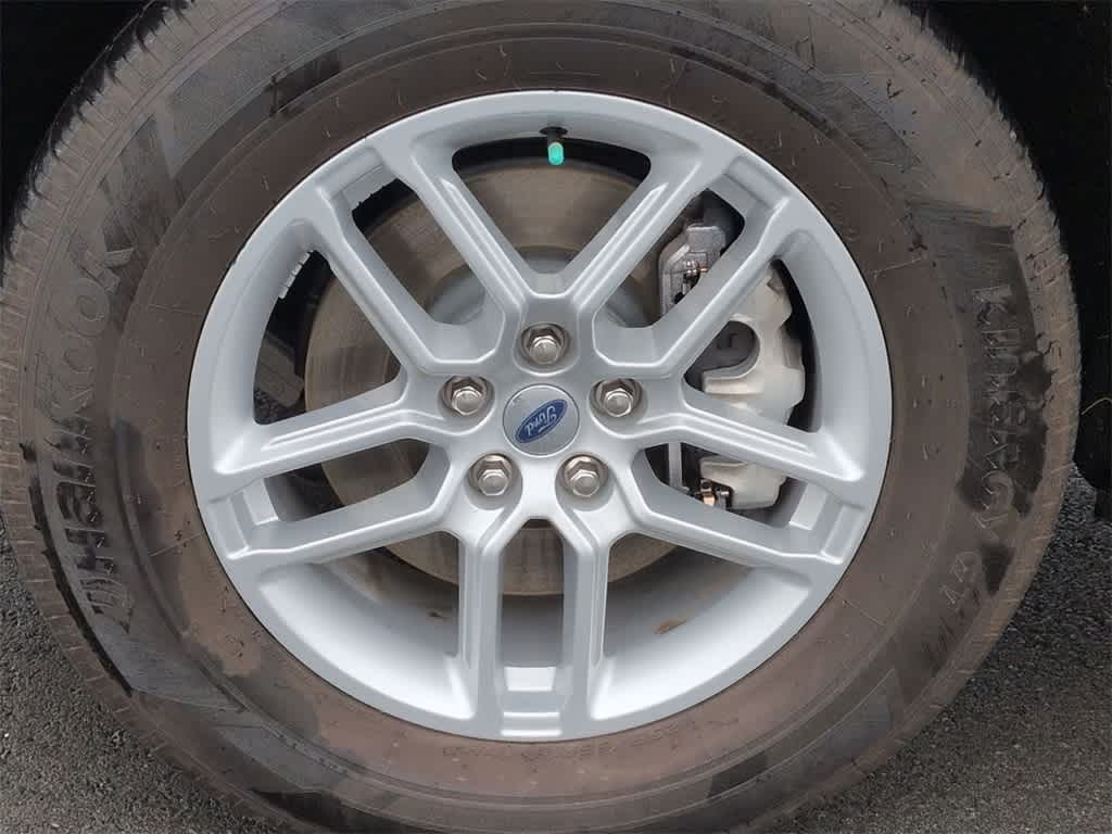 Thumbnail: 2025 Ford Explorer - 14