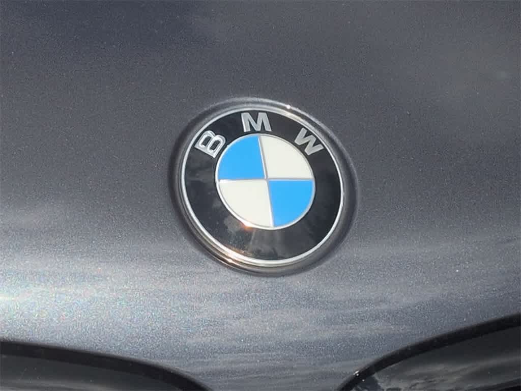 Thumbnail: 2021 BMW X6 - 11