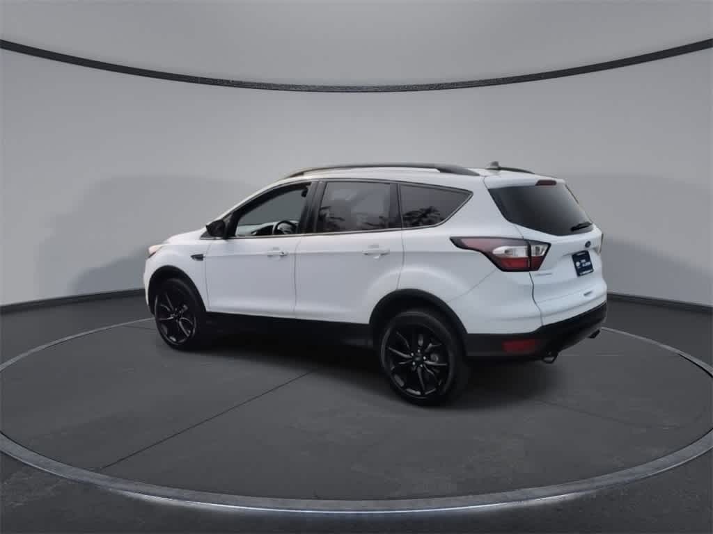 Thumbnail: 2018 Ford Escape - 6