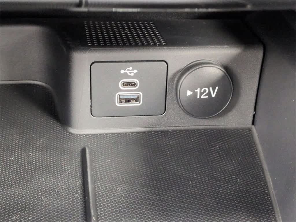 Thumbnail: 2025 Ford Escape - 32