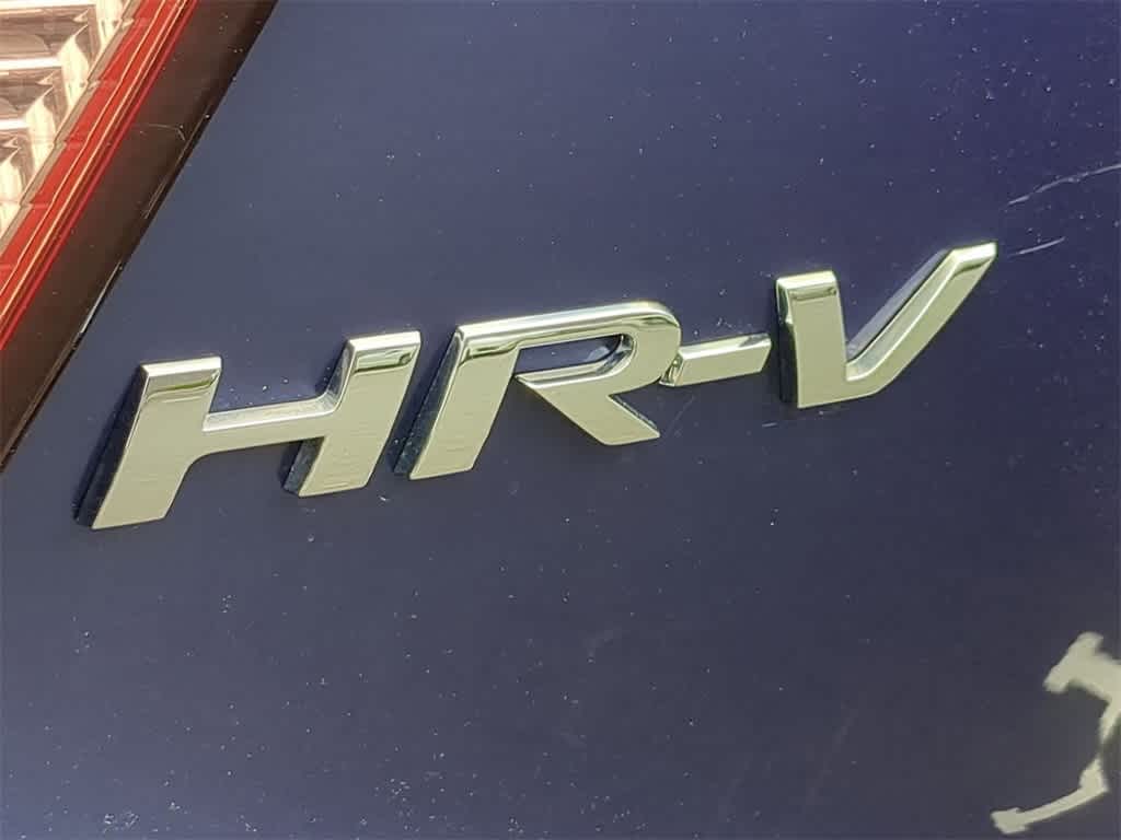 2017 Honda HR-V LX 13