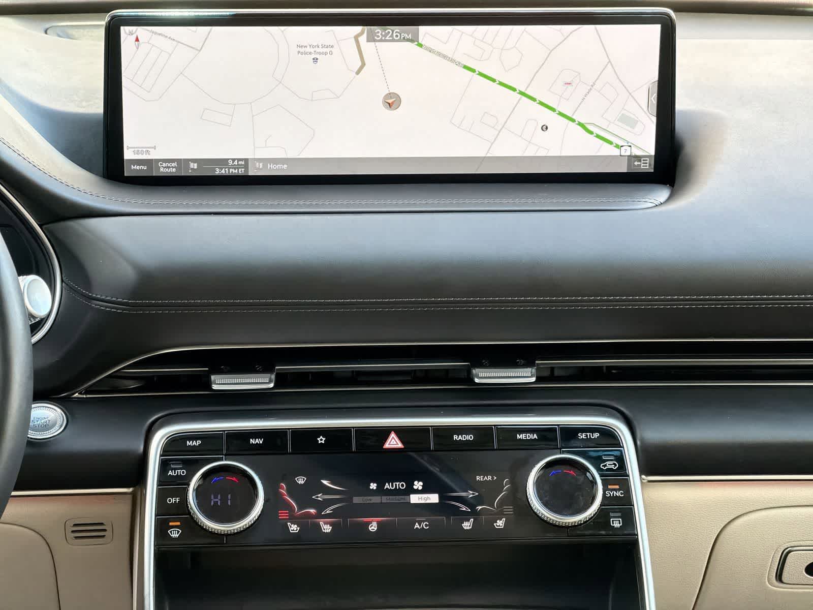 Thumbnail: 2021 Genesis GV80 - 29