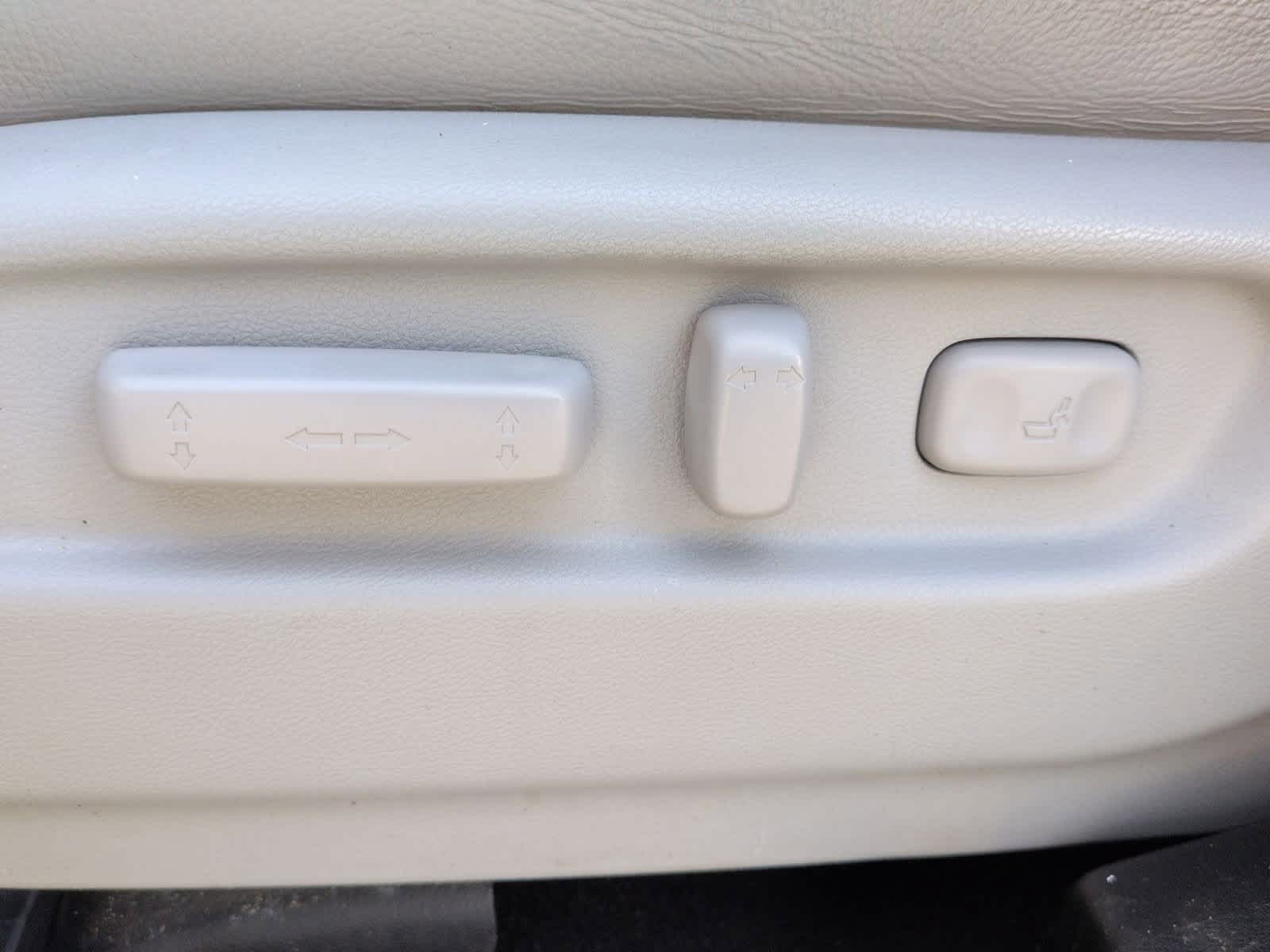 Thumbnail: 2020 Honda Pilot - 18