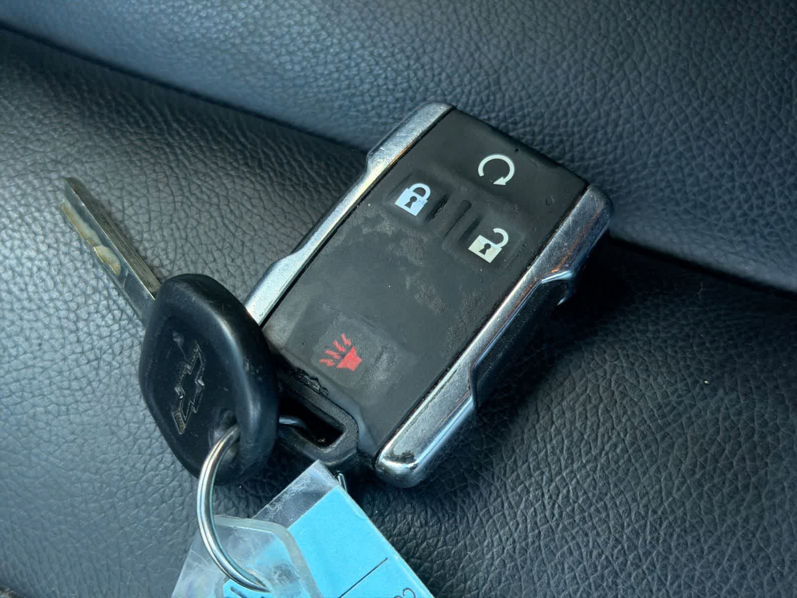 Thumbnail: 2020 Chevrolet Colorado - 35