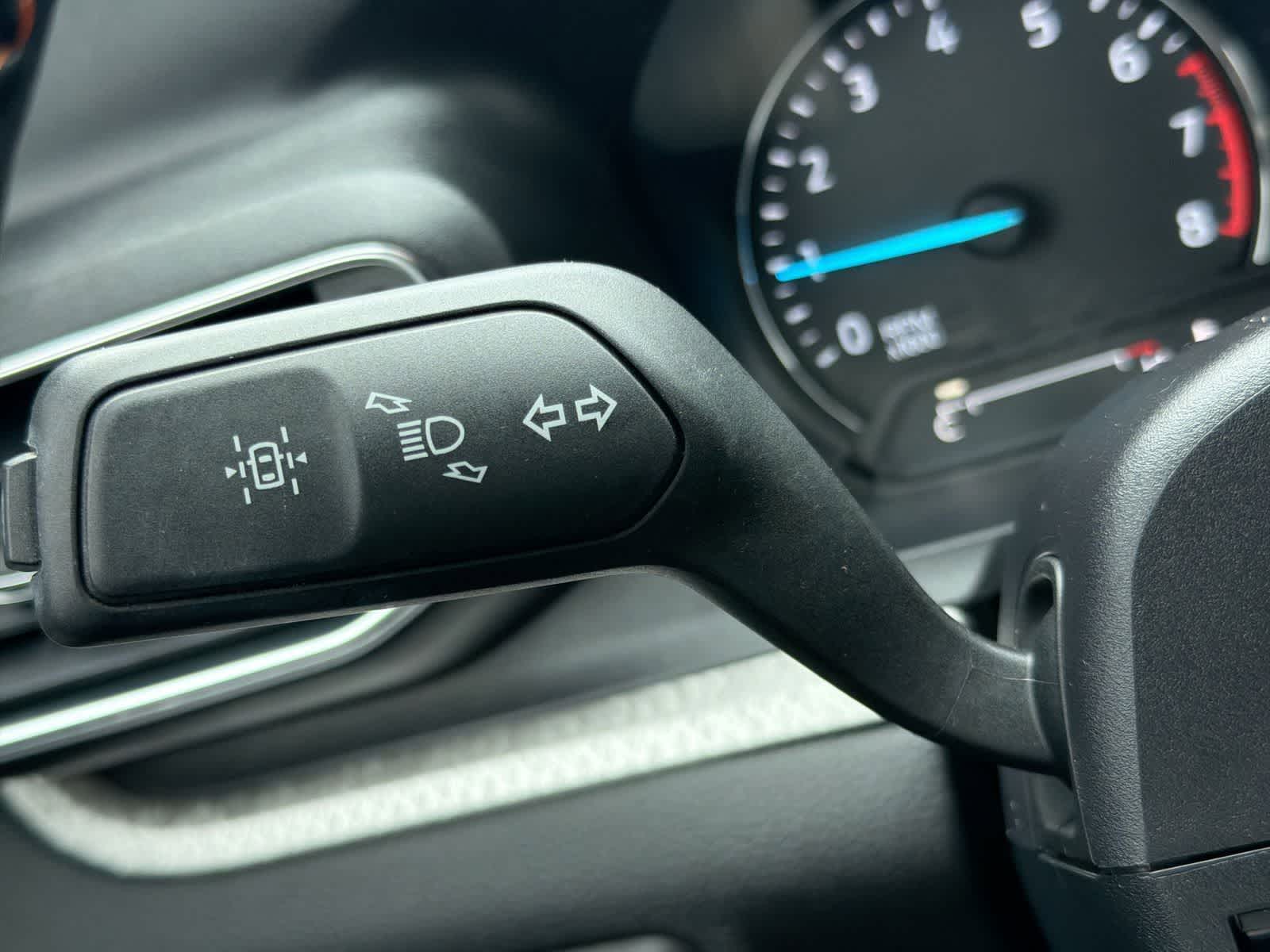 Thumbnail: 2023 Ford Explorer - 29