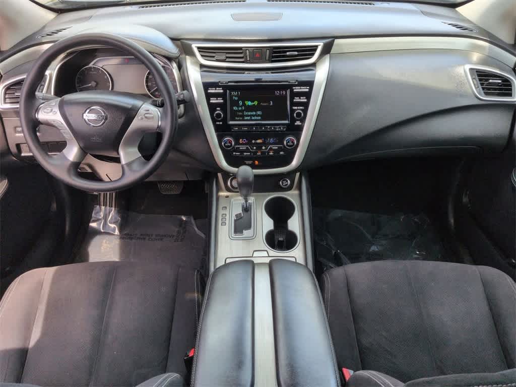 Thumbnail: 2016 Nissan Murano - 16