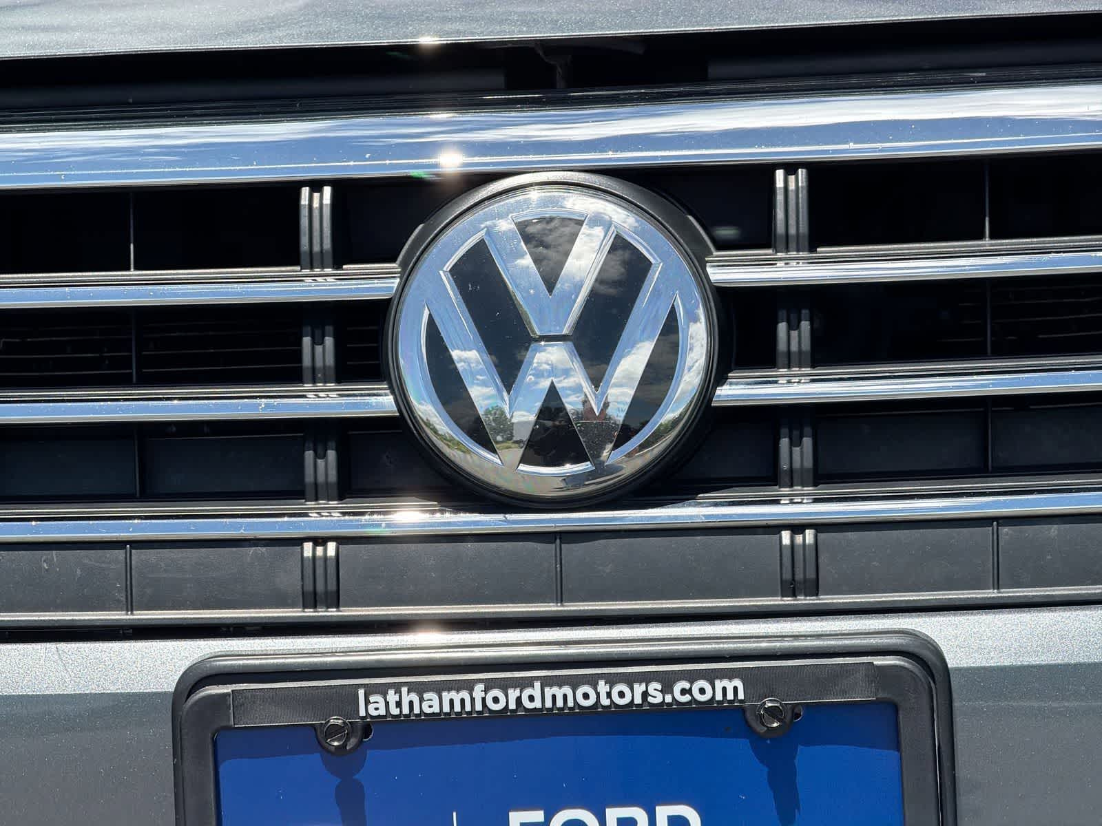 Thumbnail: 2019 Volkswagen Jetta - 12