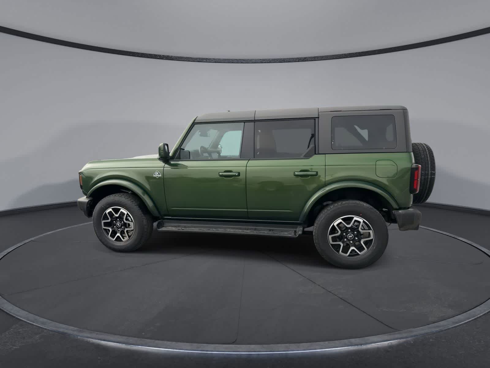Thumbnail: 2025 Ford Bronco - 5