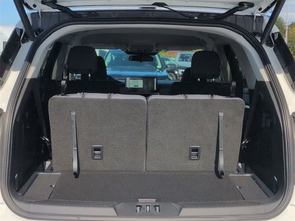 Thumbnail: 2025 Ford Explorer - 35