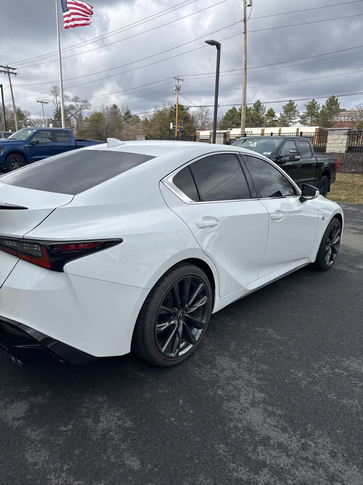 Thumbnail: 2022 Lexus IS - 4